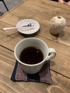 お店でオーダーしたコーヒーを撮影した写真