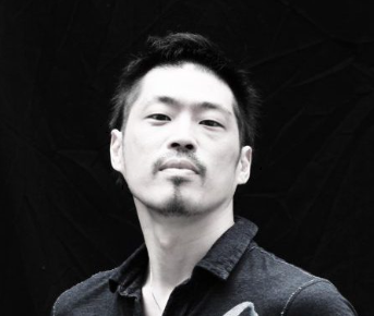 柳本雅寛さんの写真