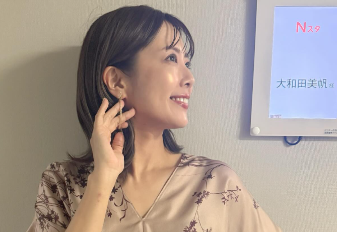 大和田美帆さんの横顔の写真